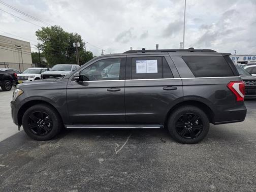 MAGNETIC METALLIC 2021 Ford Expedition XLT