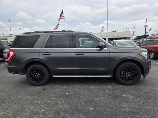 MAGNETIC METALLIC 2021 Ford Expedition XLT