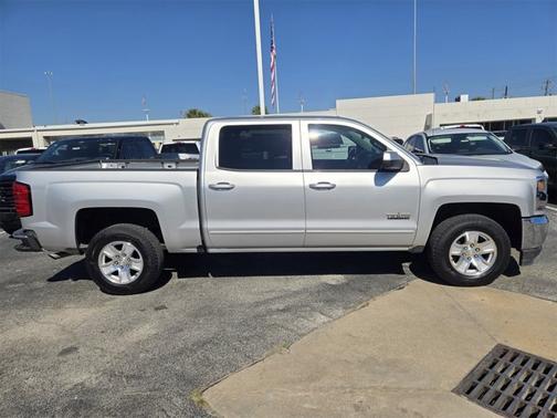 2018 Chevrolet Silverado 1500 LT W/1LT