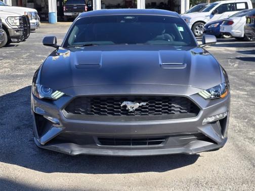 2021 Ford Mustang ECOBOOST