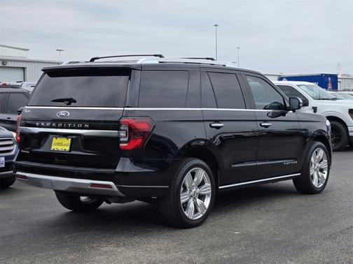 2023 Ford Expedition PLATINUM
