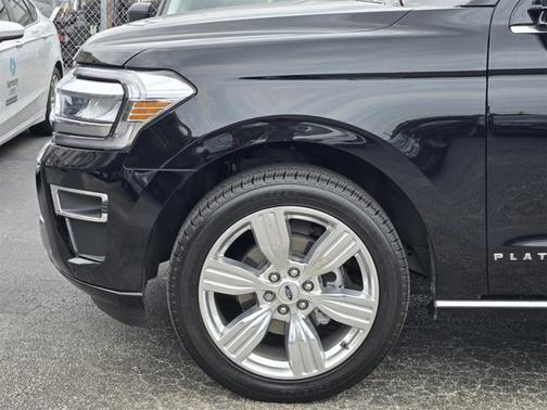2023 Ford Expedition PLATINUM