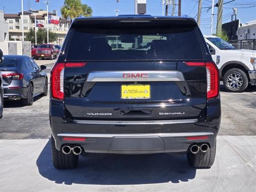 2022 GMC Yukon XL DENALI