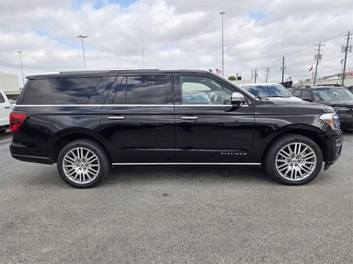 2022 Ford Expedition PLATINUM