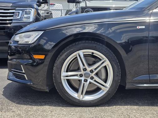 2018 Audi A4 2.0T QUATTRO PREMIUM