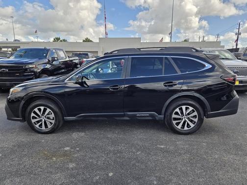 Crystal Black Silica 2021 Subaru Outback PREMIUM