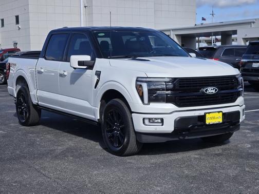 STAR WHITE METALLIC TRICOAT 2024 Ford F-150 PLATINUM
