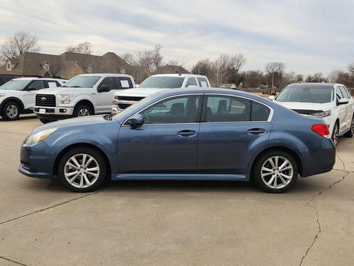 2013 Subaru Legacy Premium