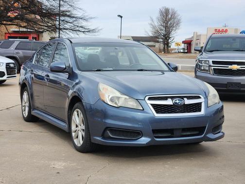 2013 Subaru Legacy Premium