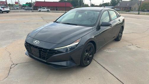 2021 Hyundai ELANTRA SEL