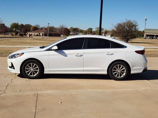 2019 Hyundai SONATA SE