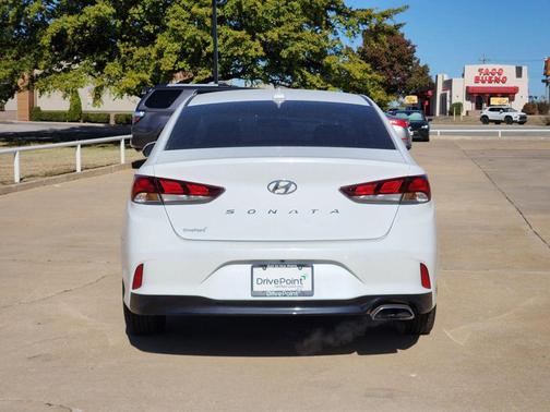 2019 Hyundai SONATA SE