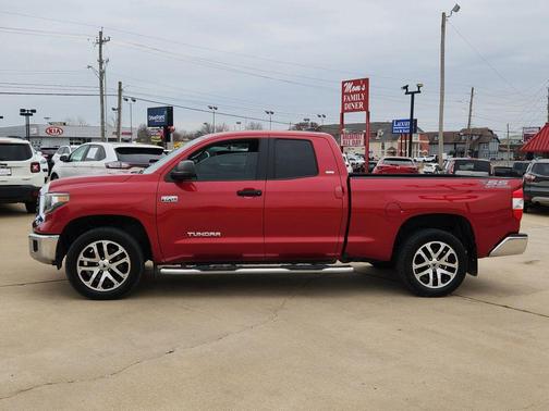 2020 Toyota Tundra SR5