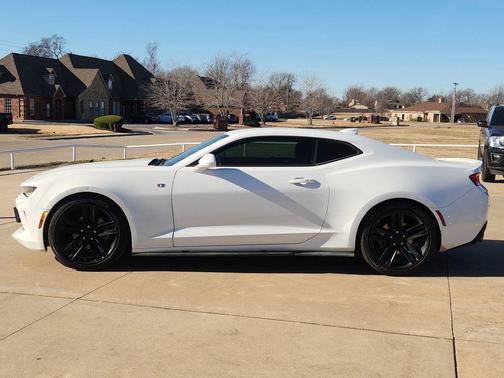 2018 Chevrolet Camaro 2LT