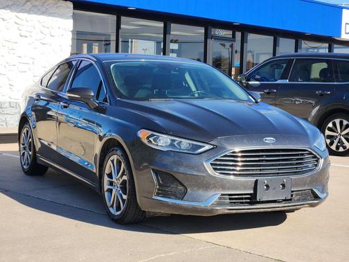 2019 Ford Fusion SEL