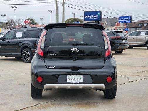 2017 Kia Soul +