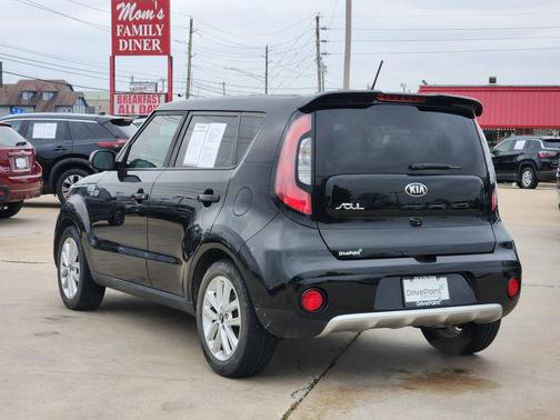 2017 Kia Soul +