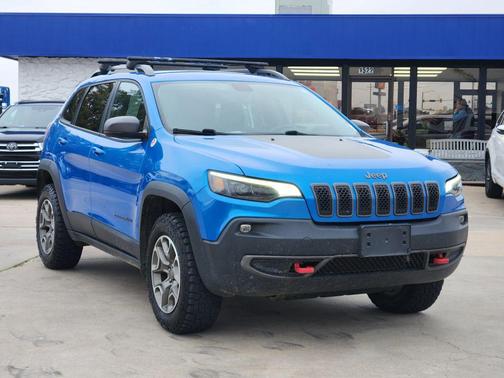 2020 Jeep Cherokee Trailhawk
