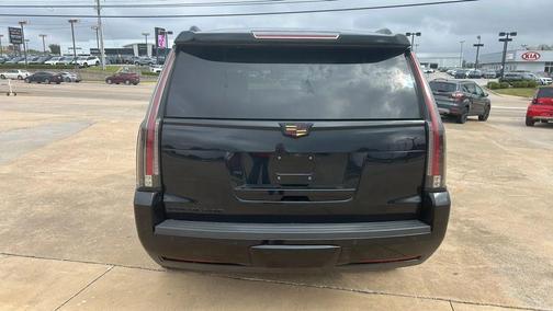 2018 Cadillac Escalade Premium Luxury