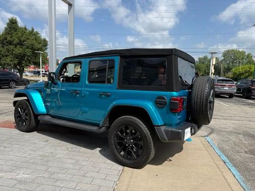 Pearl 2024 Jeep Wrangler Sahara 4xe