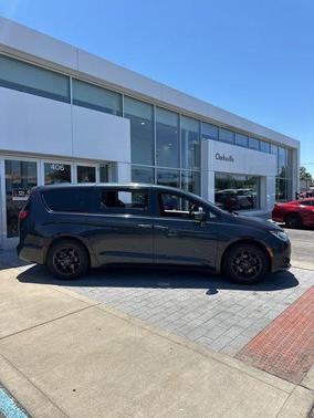 Steel Metallic 2019 Chrysler Pacifica Touring Plus