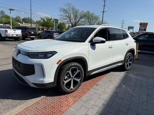 White 2026 Volkswagen Tiguan 2.0T SE
