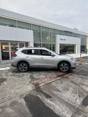 2017 Nissan Rogue SL