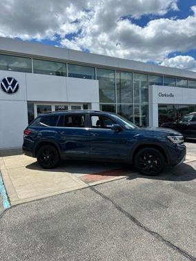 Tourmaline Blue Metallic 2023 Volkswagen Atlas 3.6L SE w/Technology