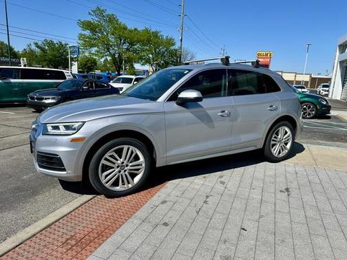 2019 Audi Q5 2.0T Premium Plus