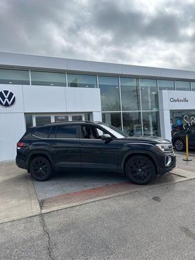 2024 Volkswagen Atlas 2.0T SE