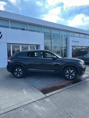 2022 Volkswagen Atlas Cross Sport 2.0T SE