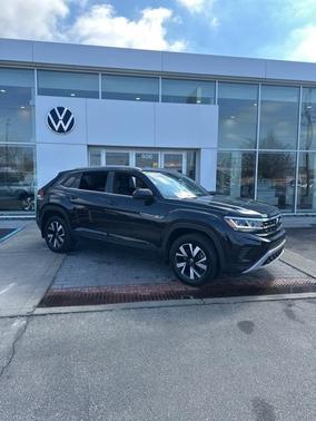 2022 Volkswagen Atlas Cross Sport 2.0T SE