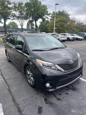 2017 Toyota Sienna SE Premium