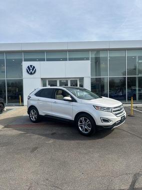White Platinum Clearcoat Metallic 2018 Ford Edge Titanium