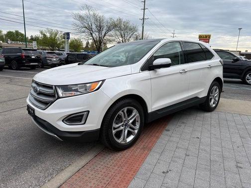 White Platinum Clearcoat Metallic 2018 Ford Edge Titanium