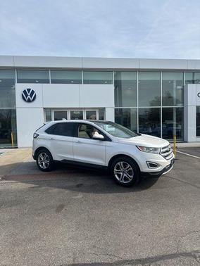 White Platinum Clearcoat Metallic 2018 Ford Edge Titanium