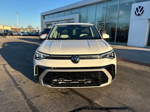 White 2026 Volkswagen Taos 1.5T SEL