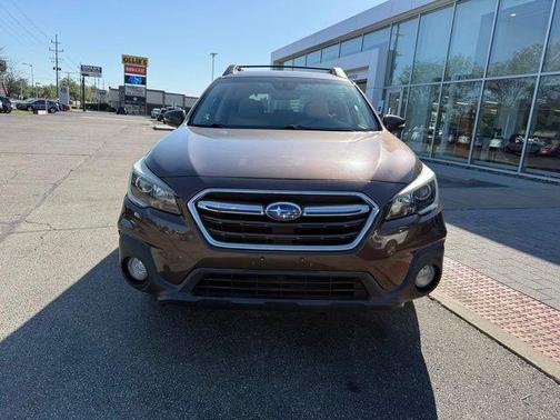 Cinnamon Brown Pearl 2019 Subaru Outback 2.5i Limited