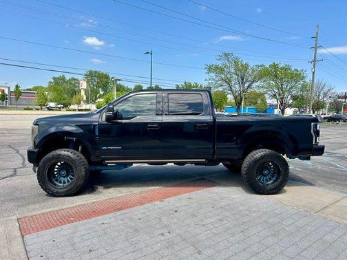 Black Metallic 2019 Ford F-250 Limited