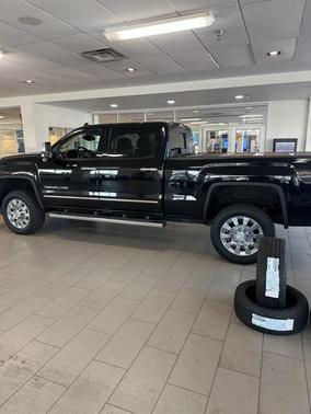 2015 GMC Sierra 2500 Denali