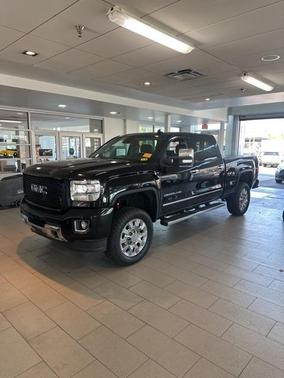 2015 GMC Sierra 2500 Denali