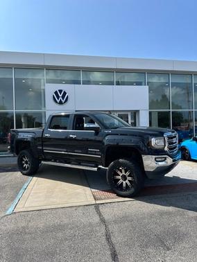 Onyx Black 2018 GMC Sierra 1500 SLT