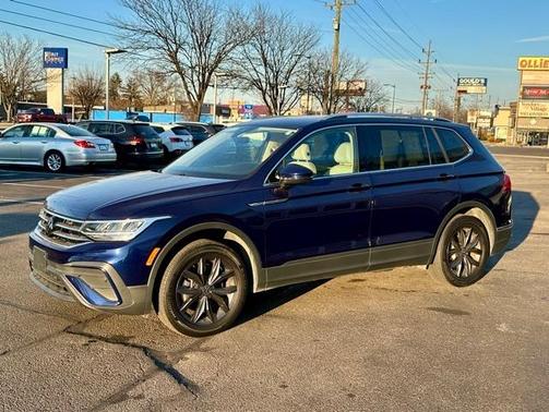 2023 Volkswagen Tiguan 2.0T SE