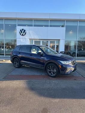 2023 Volkswagen Tiguan 2.0T SE