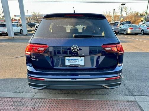 2023 Volkswagen Tiguan 2.0T SE