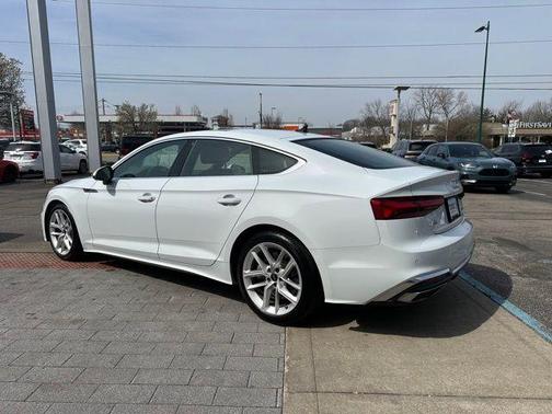 2024 Audi A5 Sportback 45 S line quattro Premium