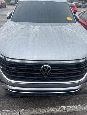 2024 Volkswagen Atlas 2.0T SEL Premium R-Line