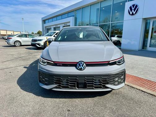 Moonstone 2026 Volkswagen Golf GTI SE
