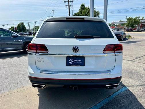 Pure White 2023 Volkswagen Atlas 3.6L SE w/Technology