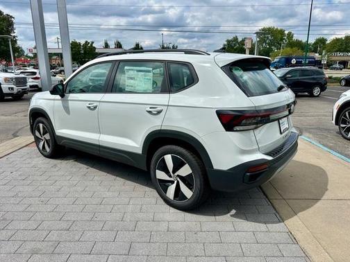 2025 Volkswagen Taos 1.5T S